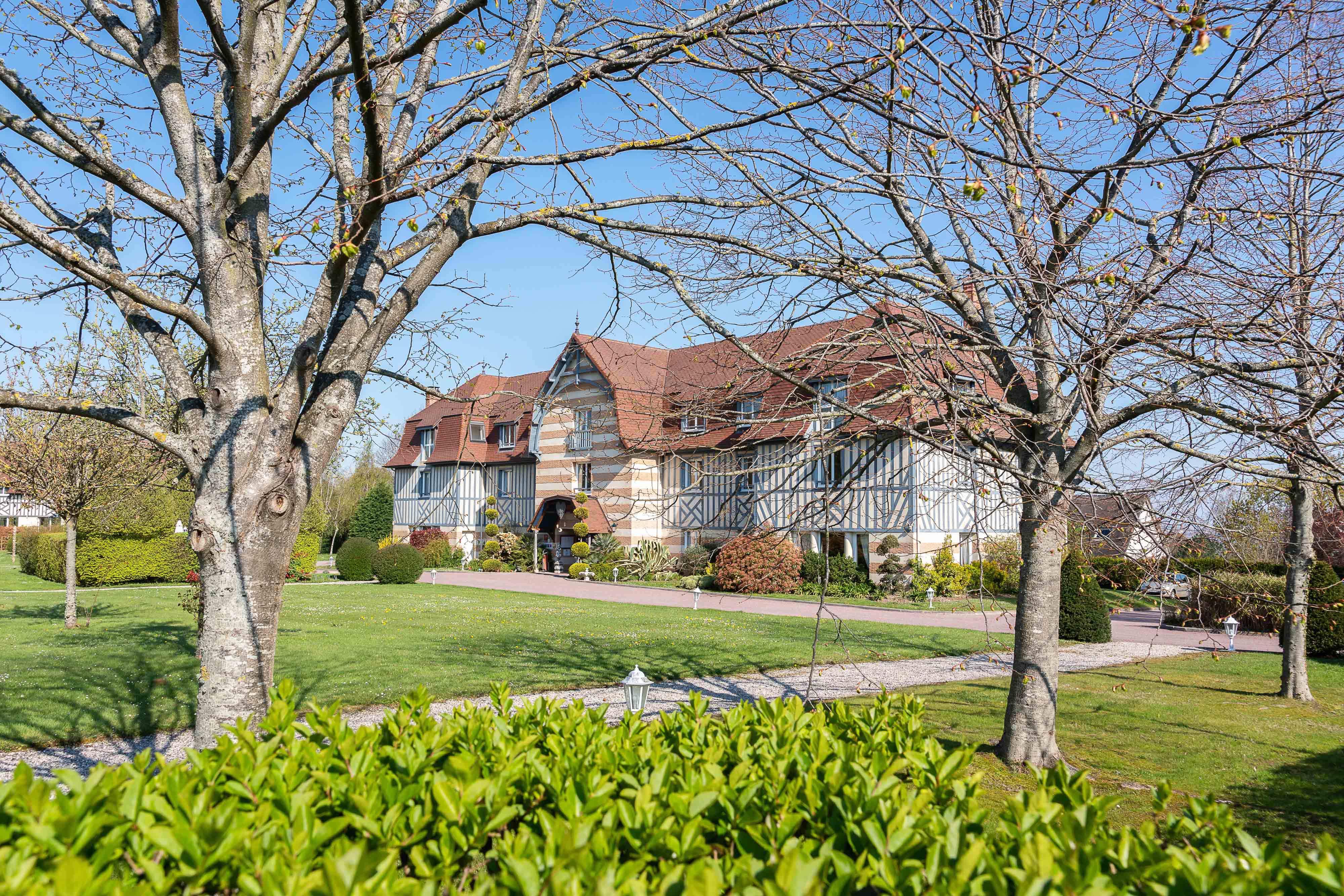 Le Manoir De La Poterie & Spa Cricqueboeuf Exterior foto